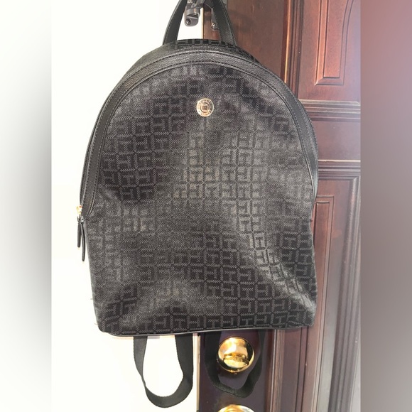 Tommy Hilfiger Other - Tommy Hilfiger Black Backpack